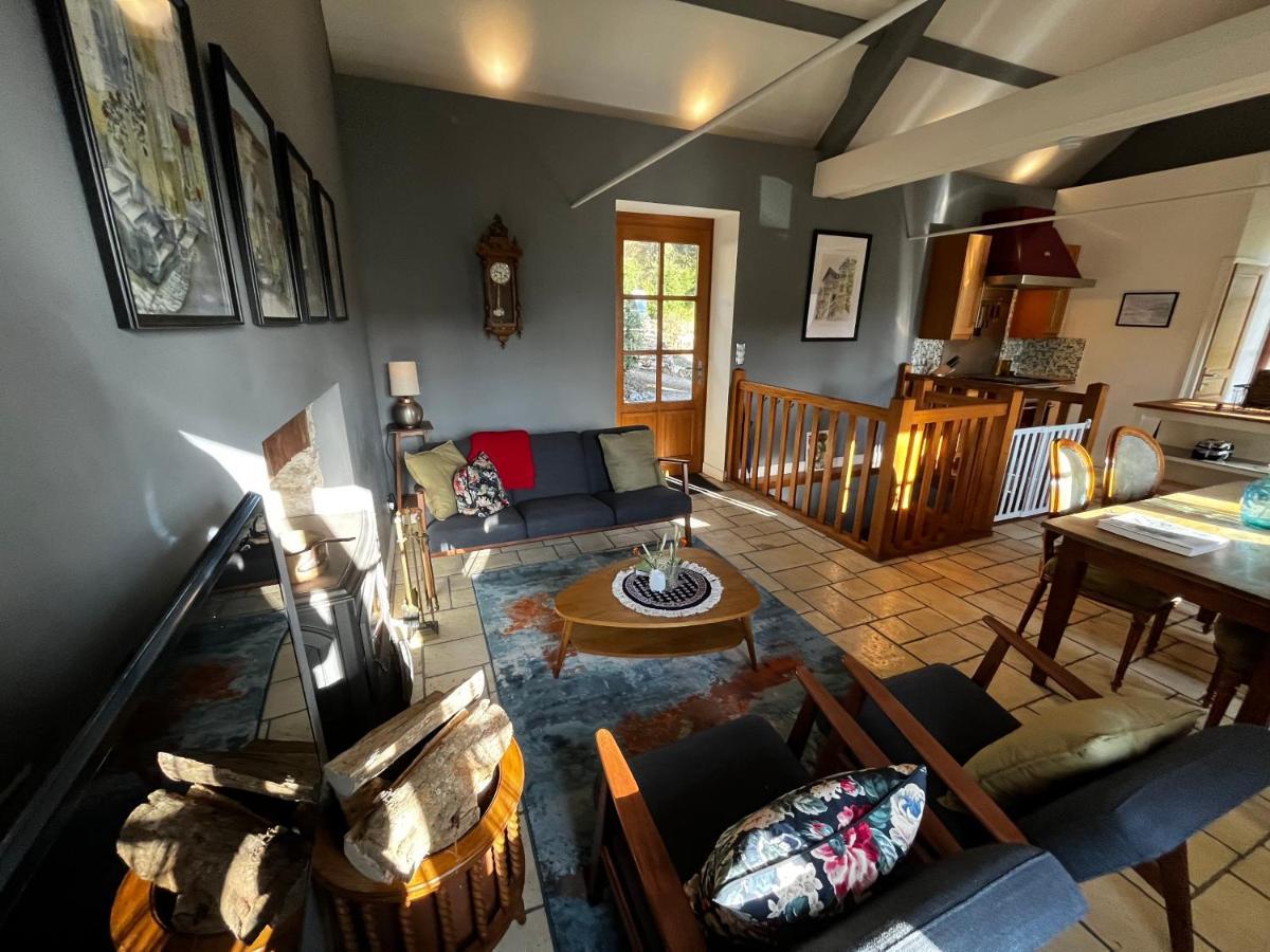 Charming Cottage In Chateau Les Roches Gardens Mont-Saint-Jean  Eksteriør billede