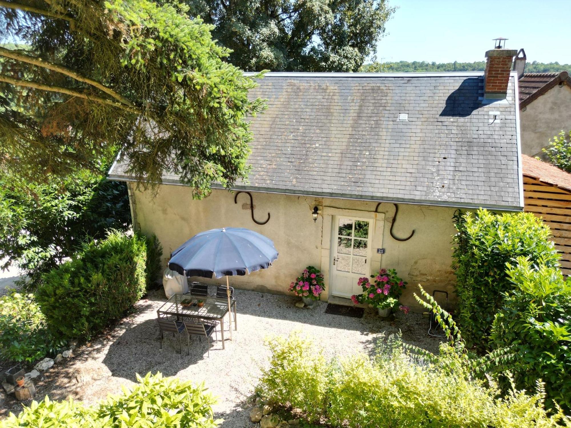 Charming Cottage In Chateau Les Roches Gardens Mont-Saint-Jean  Eksteriør billede